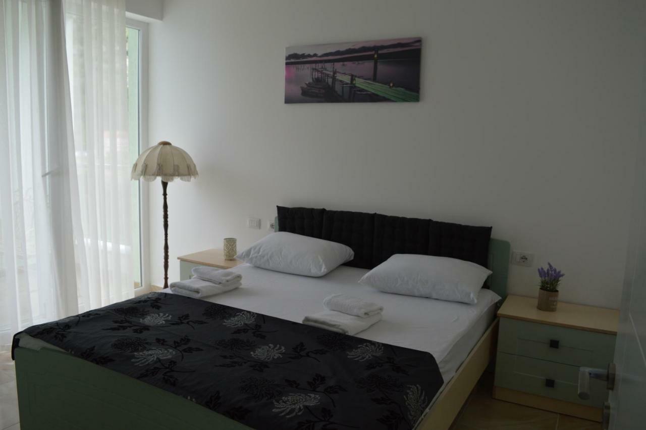 Blini Seaside Apartment Shëngjin Kültér fotó