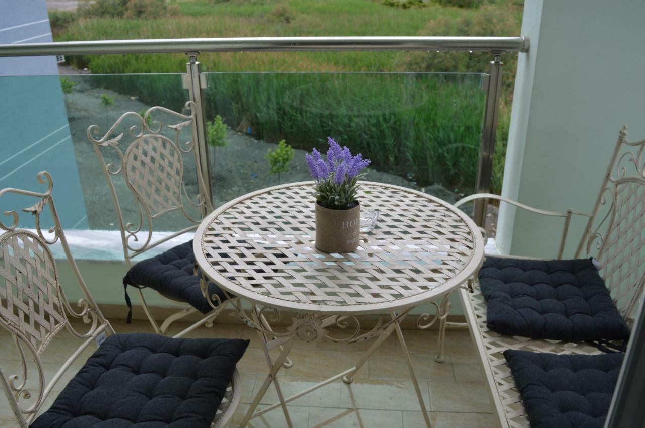 Blini Seaside Apartment Shëngjin Kültér fotó