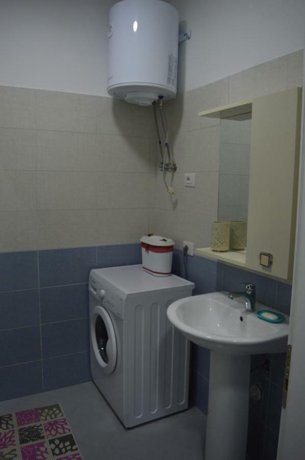 Blini Seaside Apartment Shëngjin Kültér fotó